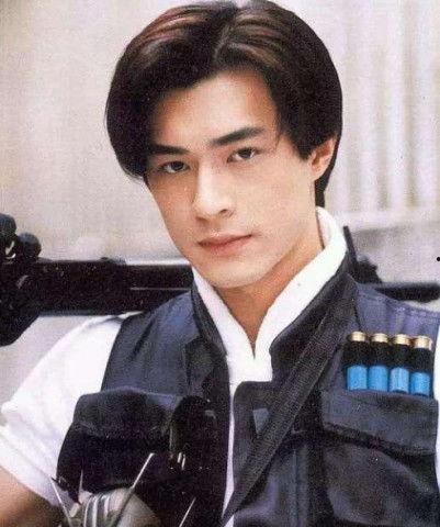 古天乐直播视频,幕后生活与公益情怀